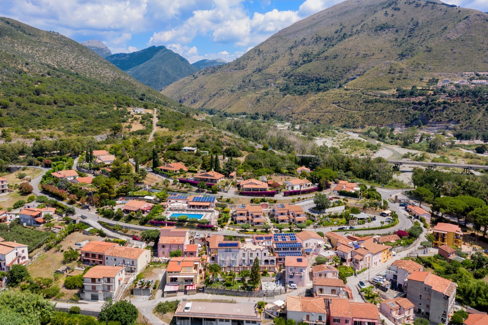 Hotel Ristorante Borgo La Tana