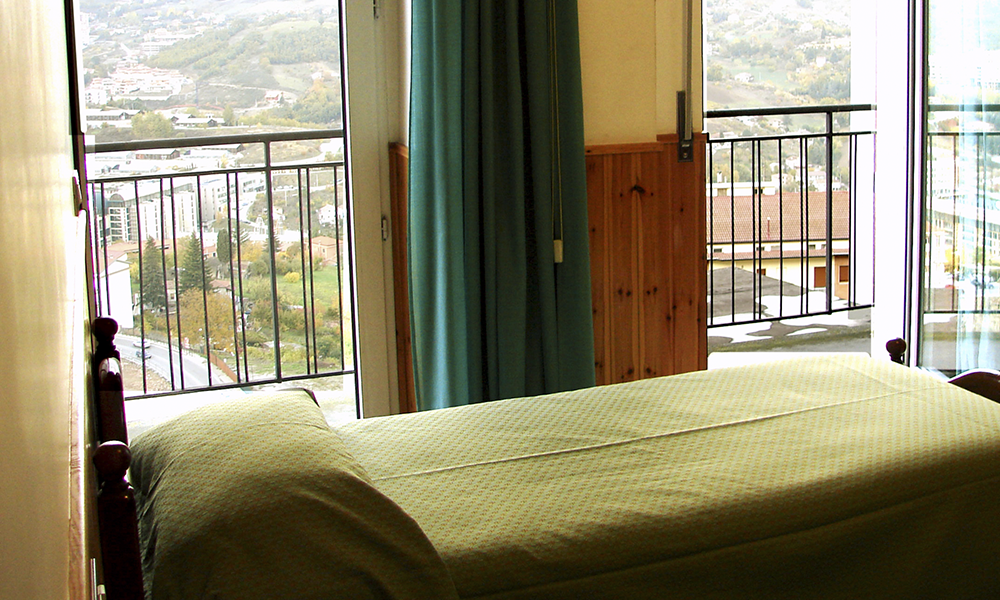 Tourist Hotel