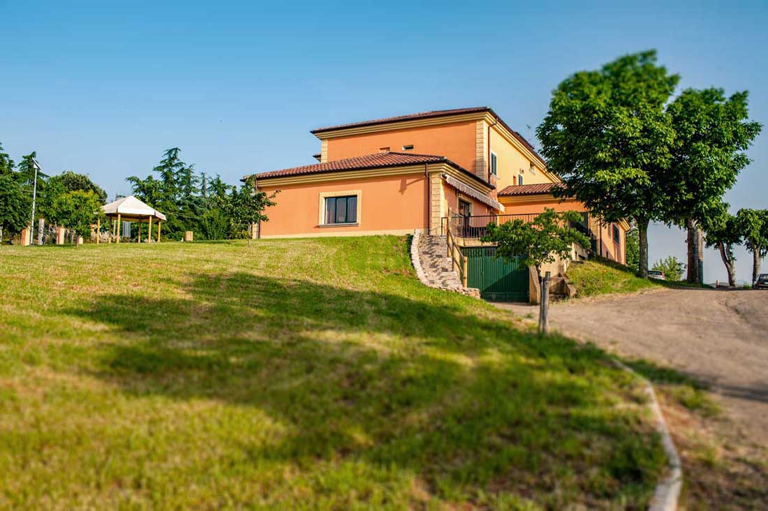 Agriturismo Telesca Il Casale dell'Acqua Rossa