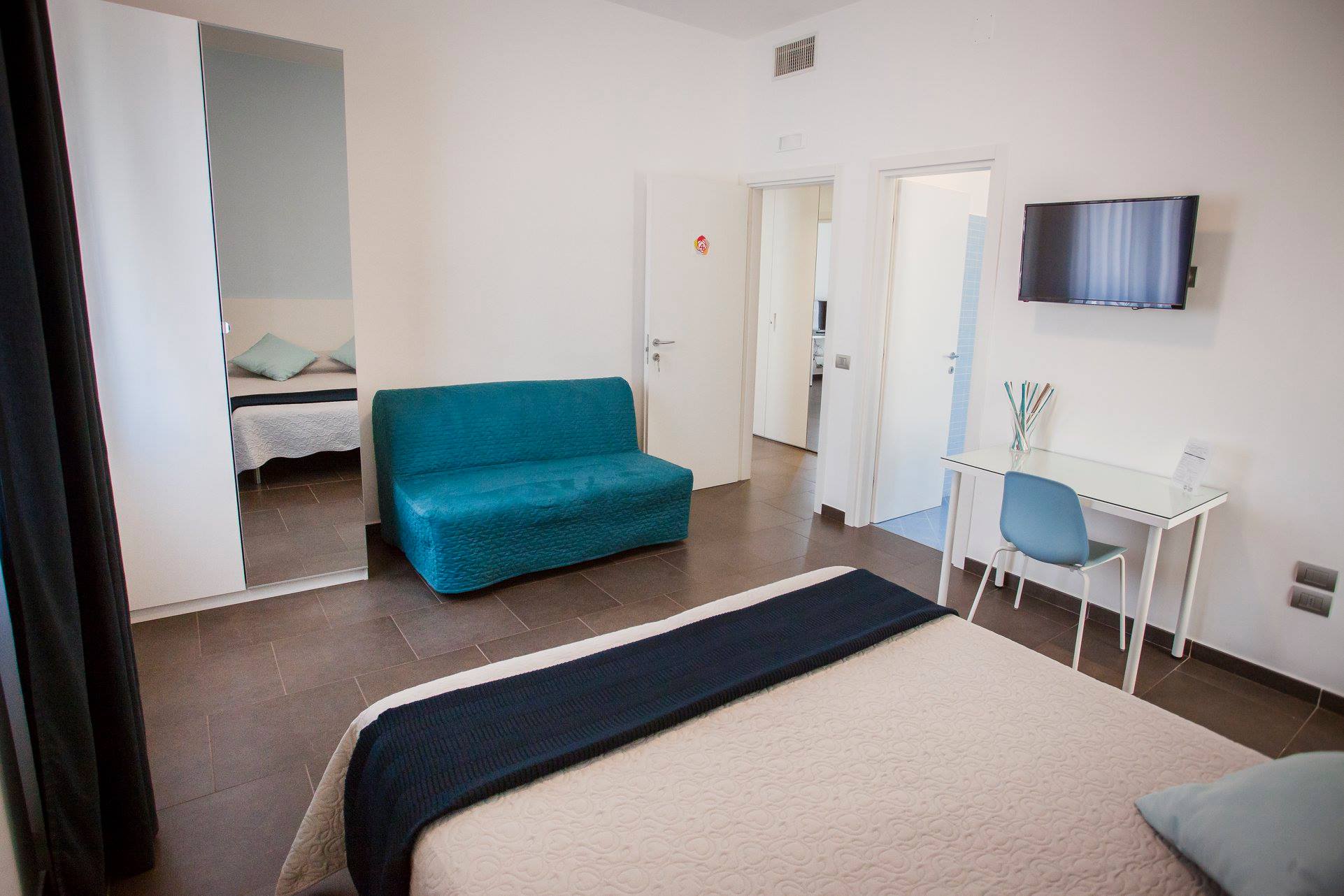 Rosella's Rooms